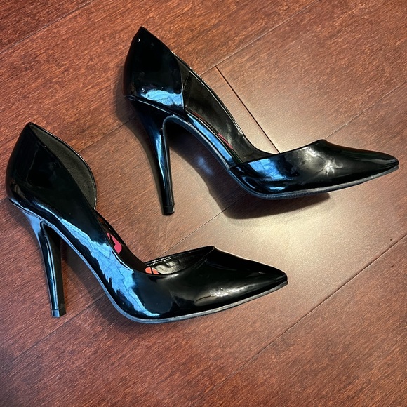 Juicy Couture Shoes - Juicy Couture heels